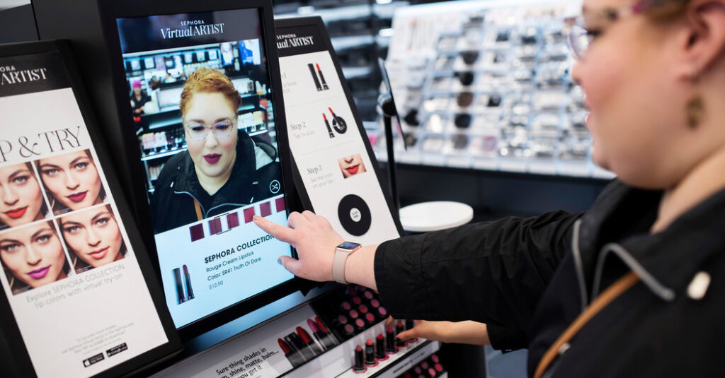 How Sephora is using technology to revolutionize shopping. 